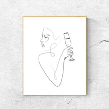 Lade das Bild in den Galerie-Viewer, Woman drinking alkohol
